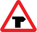  UK Traffic Sign Diagram Number 505.1R - T-junction Ahead - road continues to right