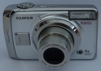  Fujifilm A900