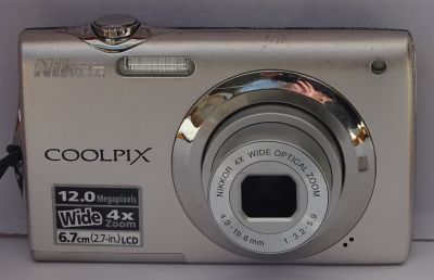  Nikon Coolpix S3000