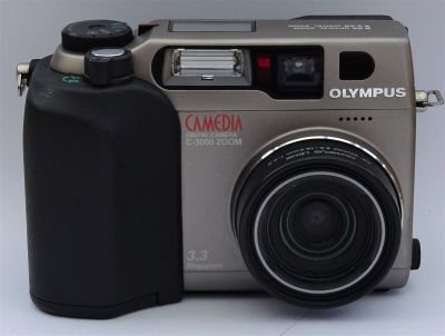  Olympus C-3000 Zoom