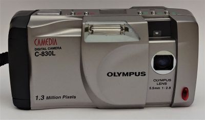  Olympus C-830L
