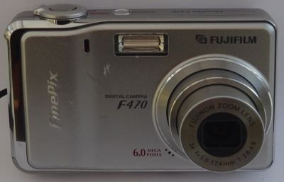  Fujifilm F470