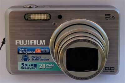  Fujifilm J210